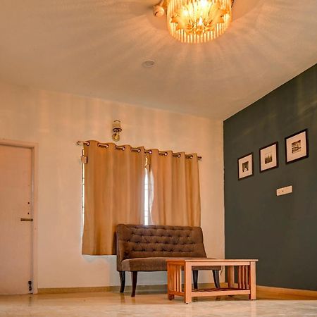 Live As Chn727 Hotel Gūduvāncheri Kültér fotó